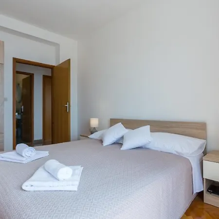 Sea To Sky Apartment *