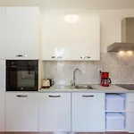 Sea To Sky Large 2Br With Best City Views And Free Parking